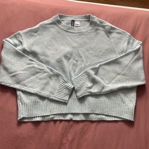 H&M cropped baby blue knit sweater in small